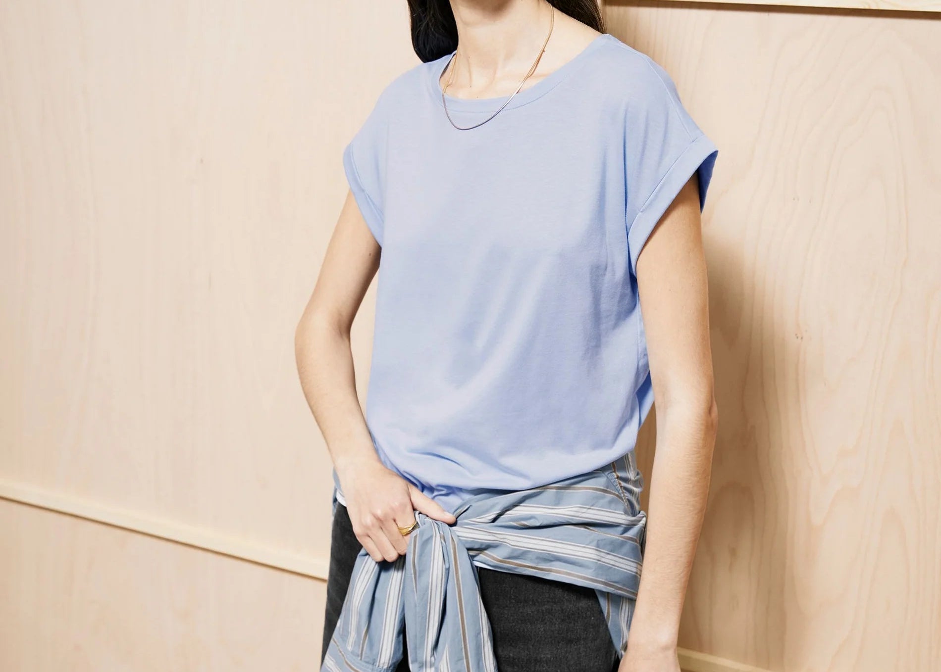 Jilaana T-Shirt