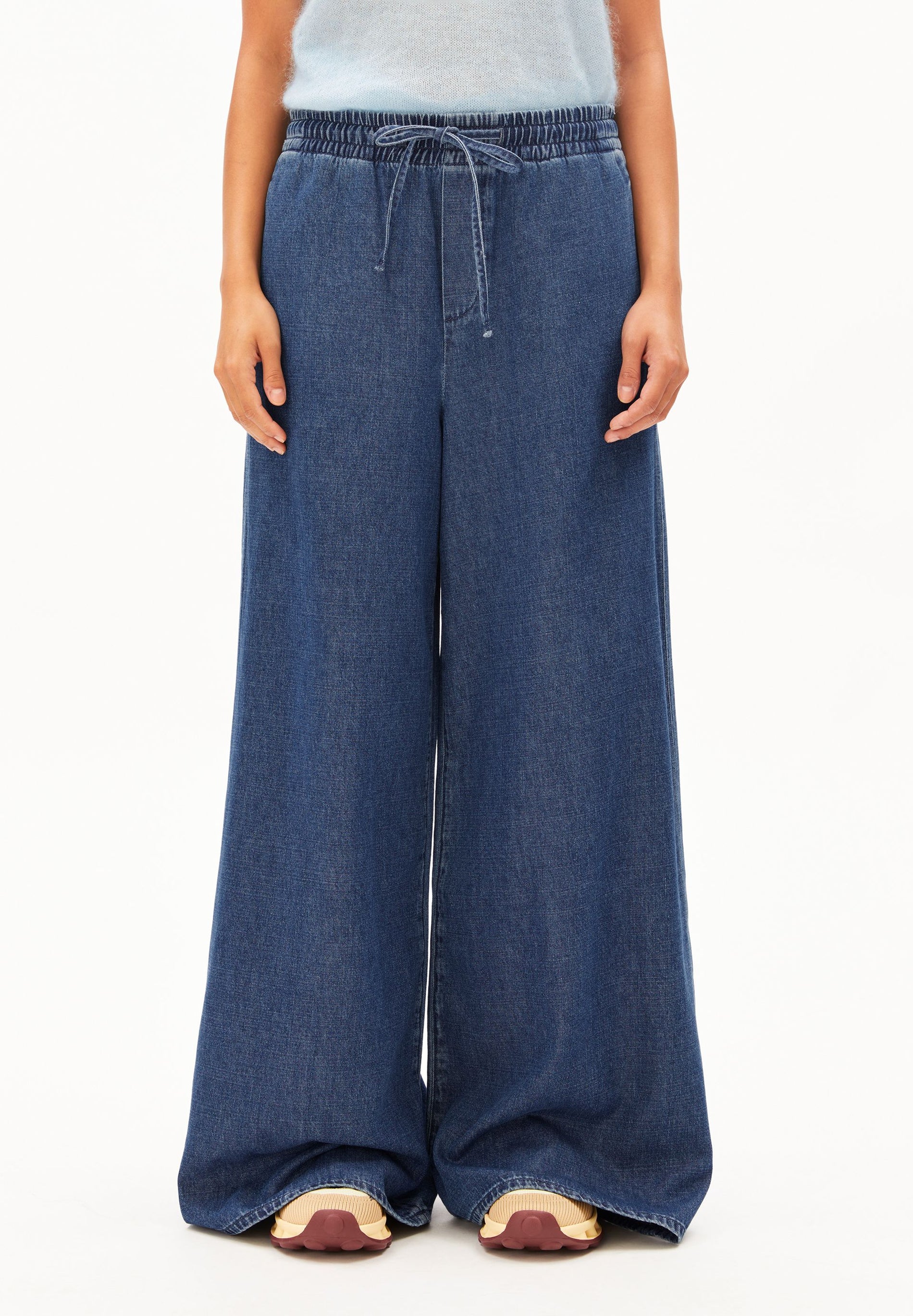 Kelaani Denim Pant