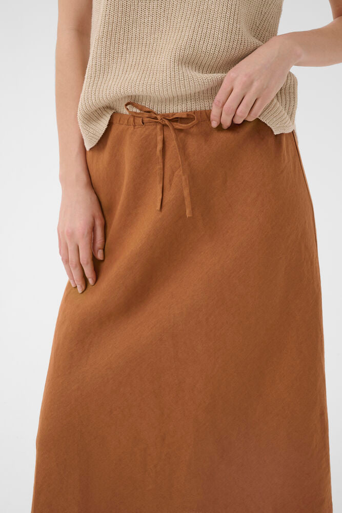 Bernadina Skirt