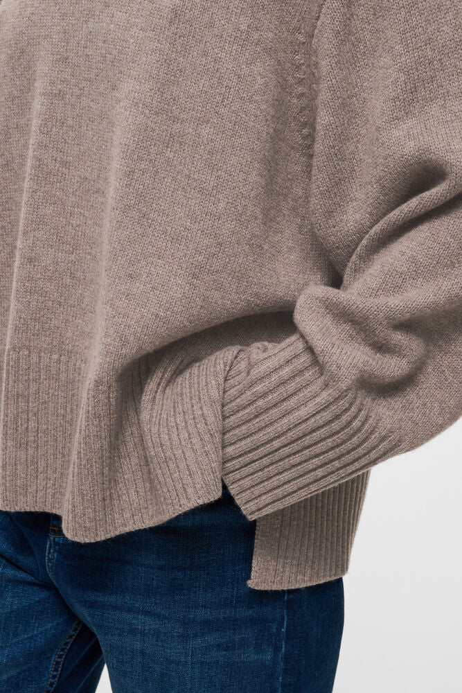 Geal Pullover