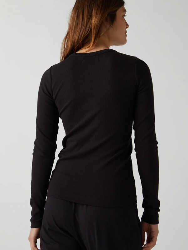 camino-longsleeve-rib-top
