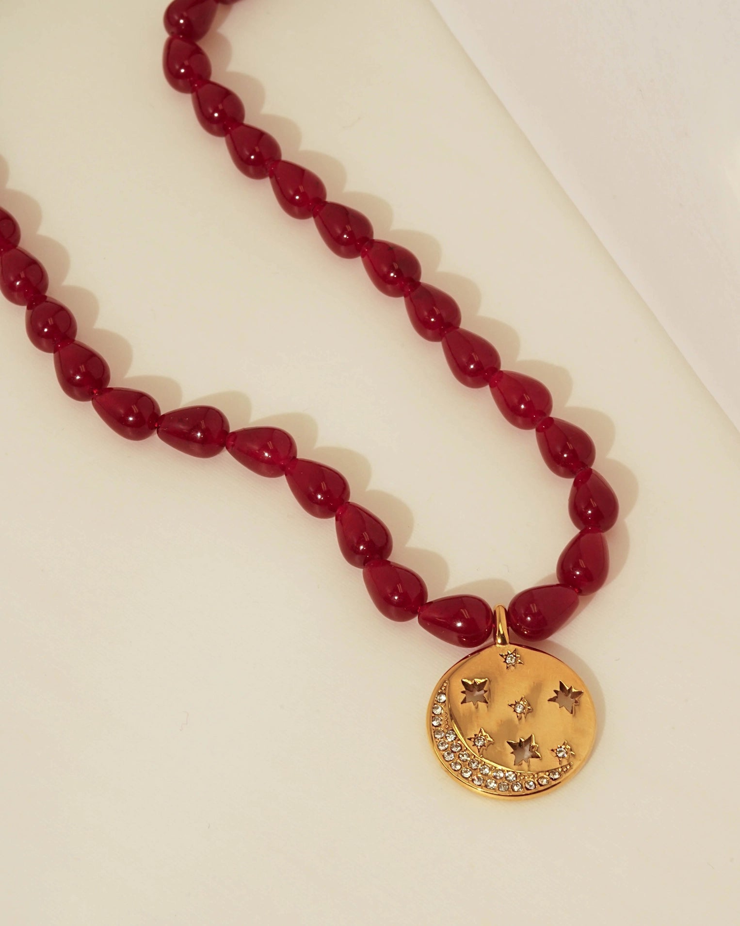 Magyl Necklace
