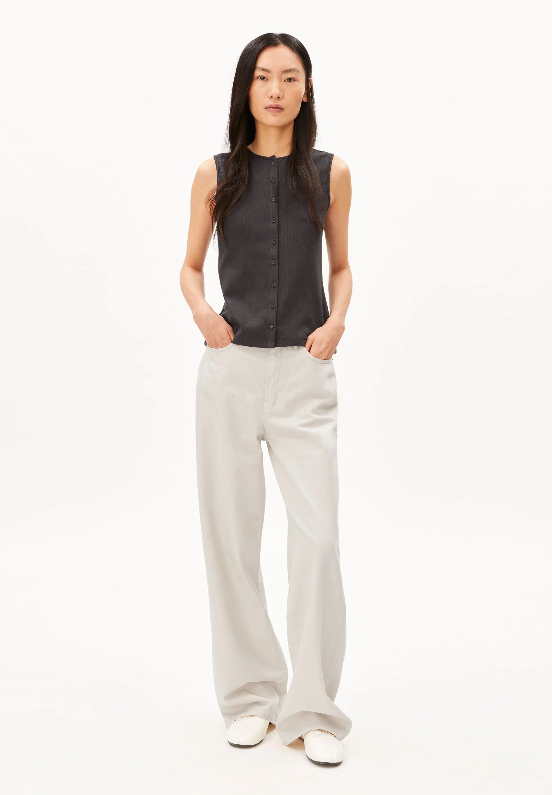 Rib Button Top