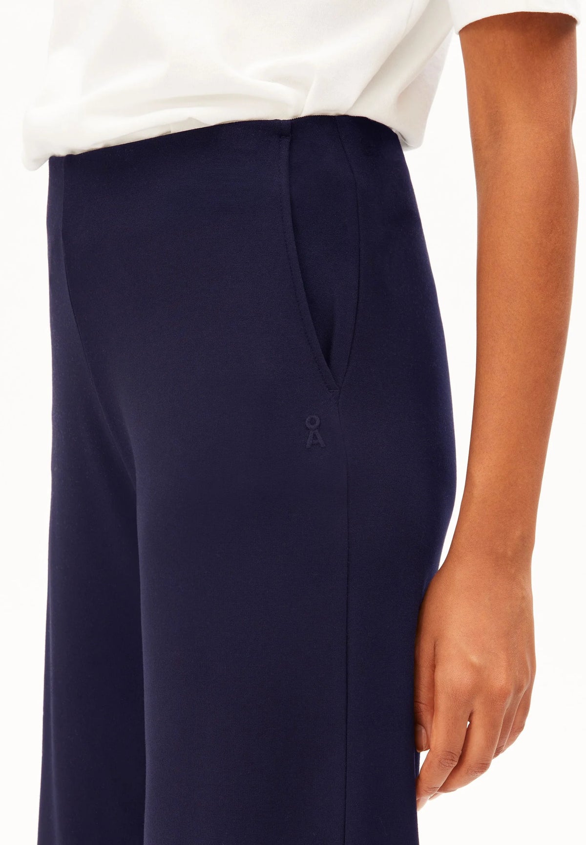 Wide Leg Jersey Pant