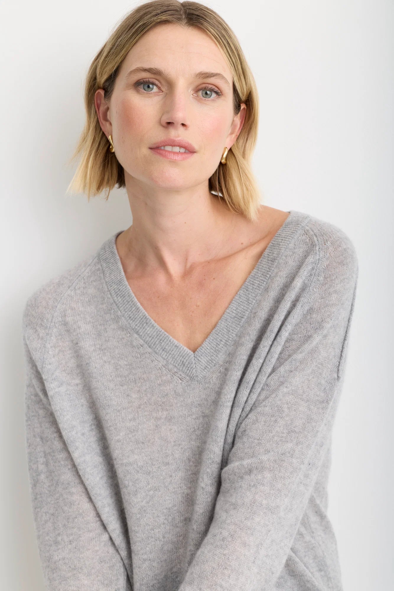 Sloane Cashmere V-Neck