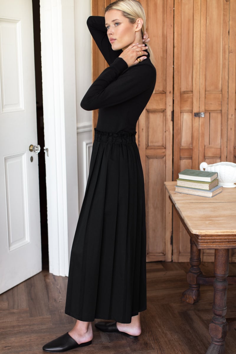 soft-pleated-maxi-skirt