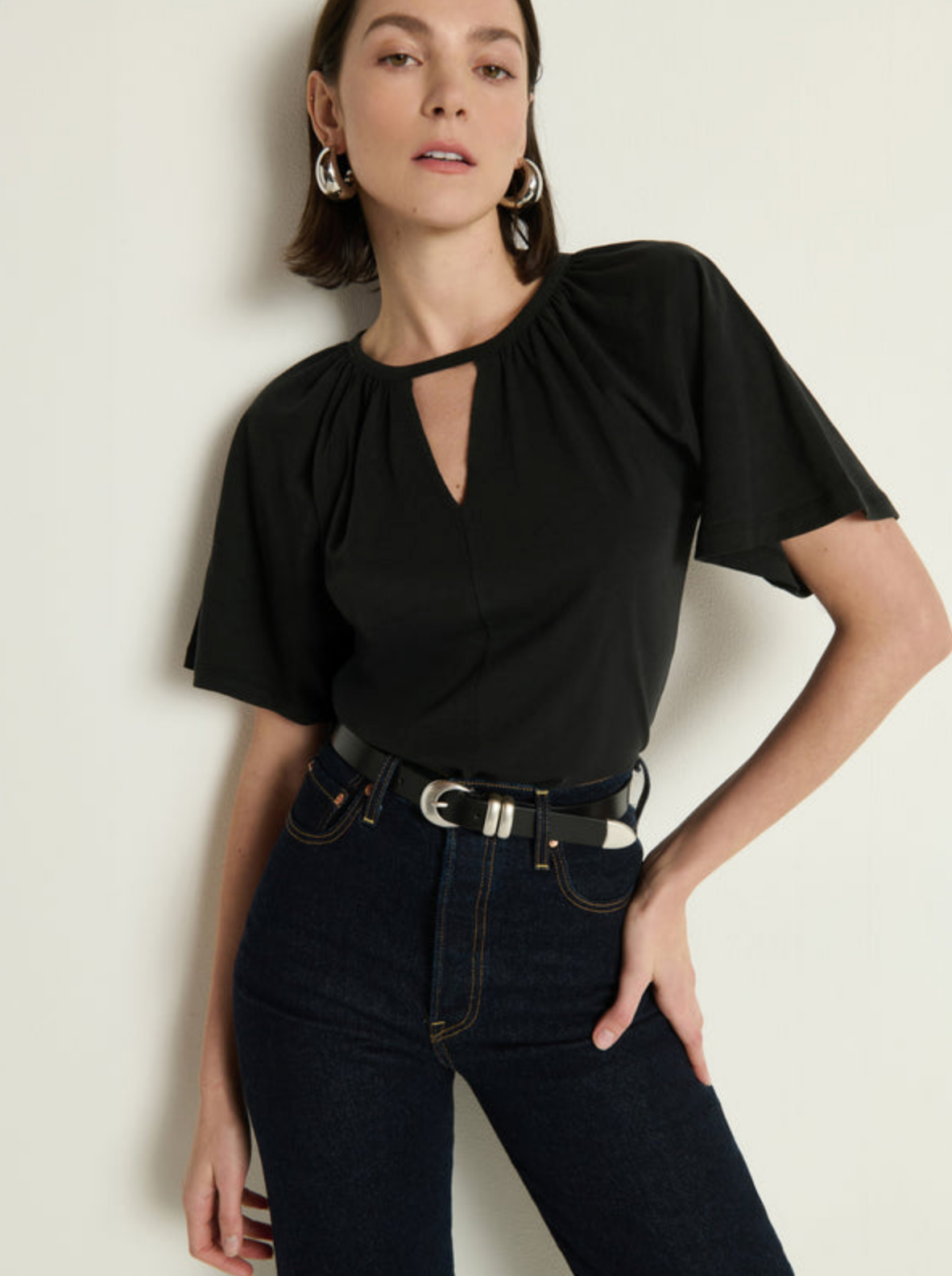 tracy-keyhole-front-top